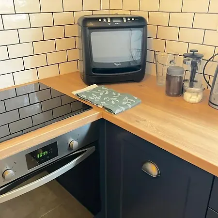 2-bedroom With Free Parking