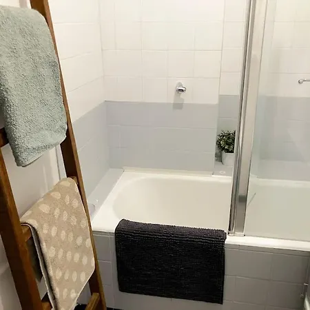 2-bedroom With Free Parking
