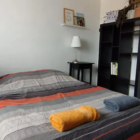 2-bedroom With Free Parking *
